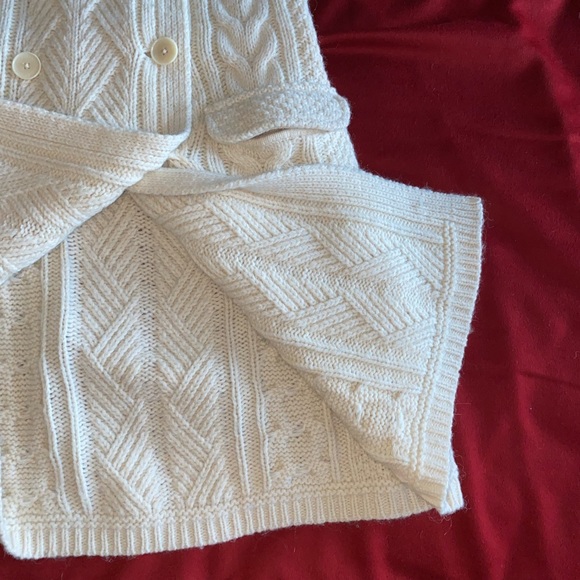 Ralph Lauren 63% Wool Coat, size XS - Picture 7 of 10